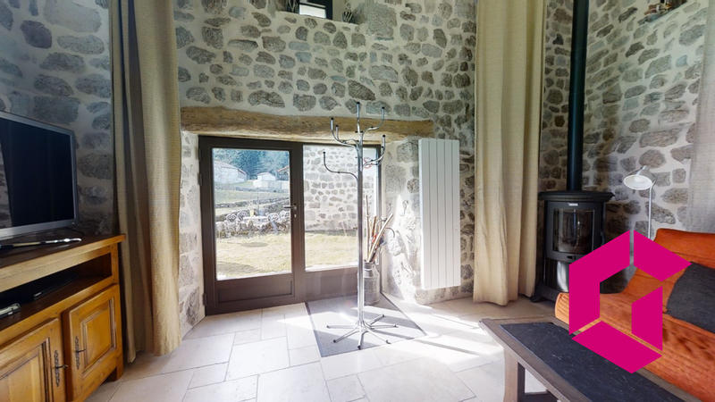 Maison - 350 m² - 8 pièces