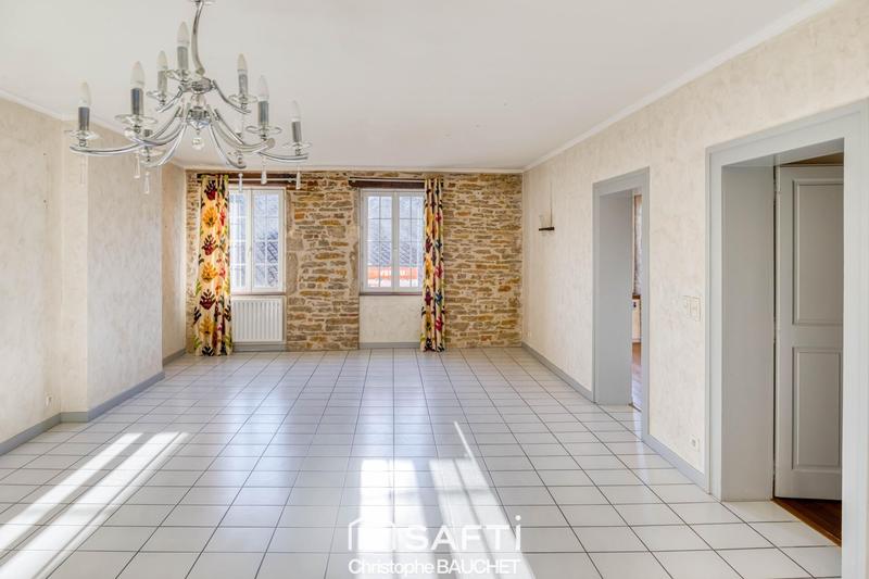 Appartement - 99 m² - 4 pièces