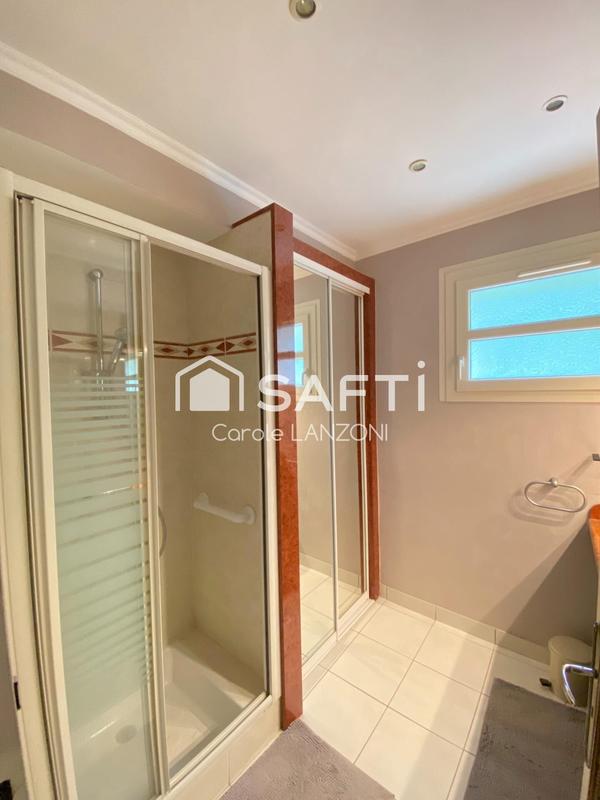 Appartement - 85 m² - 4 pièces