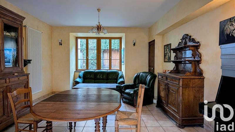 Maison de village - 185 m² - 7 pièces