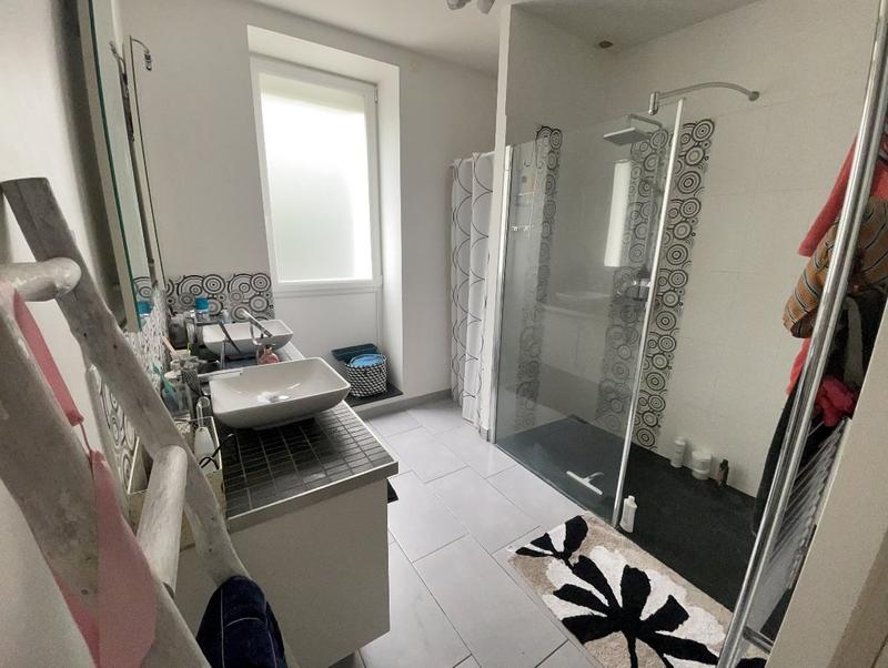 Maison en pierre - 166 m² - 6 pièces