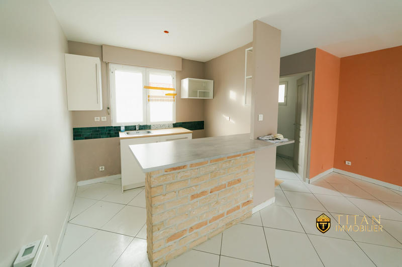 Maison - 64 m² - 4 pièces