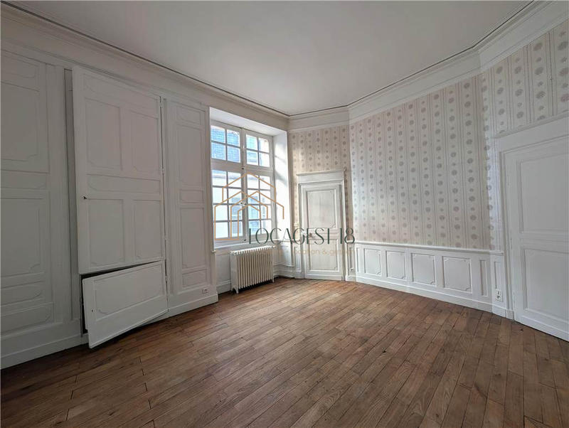 Appartement - 182 m² - 5 pièces