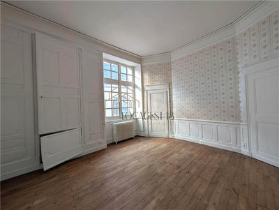 Appartement - 182 m² - 5 pièces