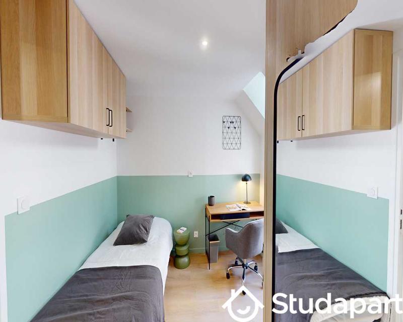 Chambre - 160 m² - 1 pièce