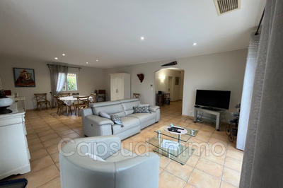 Maison - 109 m² - 4 pièces