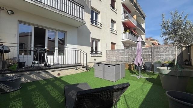 Appartement - 83 m² - 4 pièces