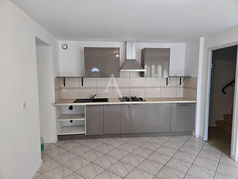 Maison - 96 m² - 5 pièces