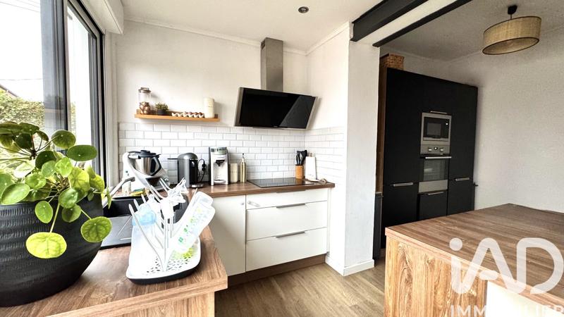 Maison - 90 m² - 3 pièces