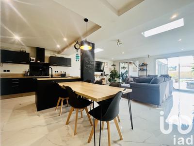 Maison de ville - 220 m² - 8 pièces