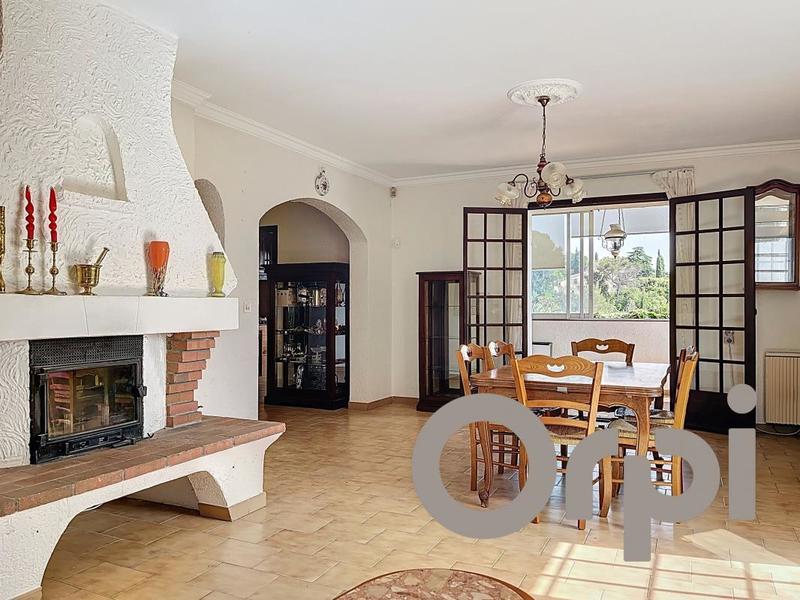 Maison - 160 m² - 5 pièces