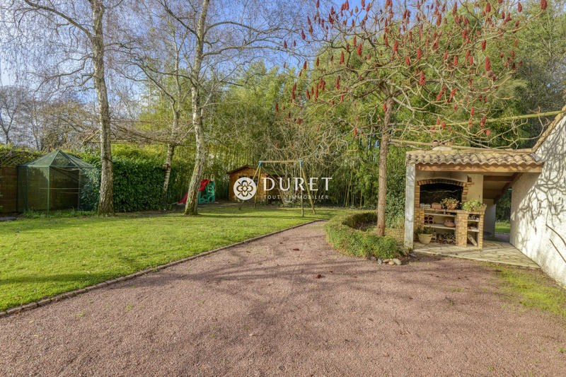 Maison - 168 m² - 6 pièces