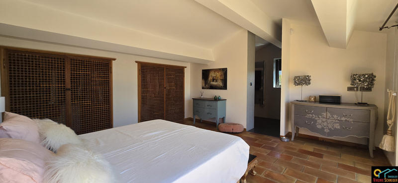 Maison - 170 m² - 6 pièces