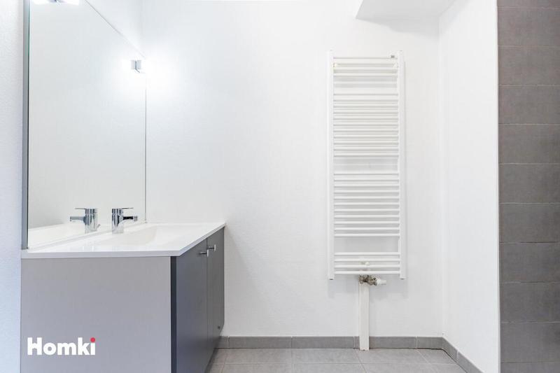 Studio - 28 m² - 1 pièce