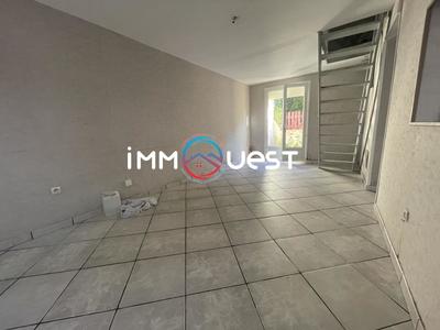 Maison - 60 m² - 5 pièces