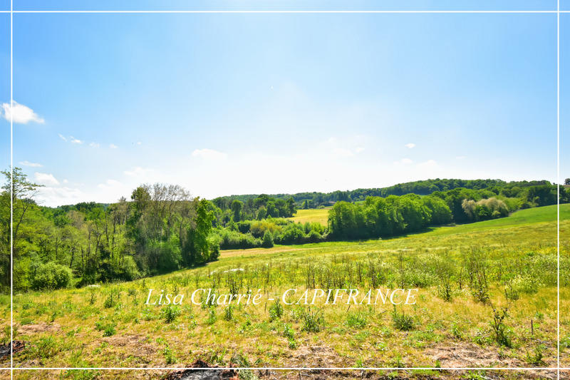 Propriété - 244 m² - 8 pièces