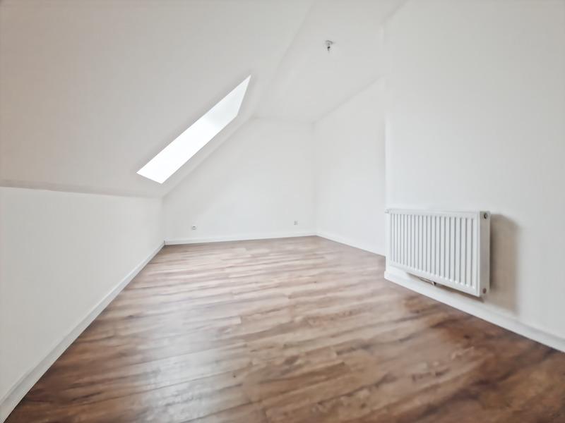 Maison - 97 m² - 4 pièces