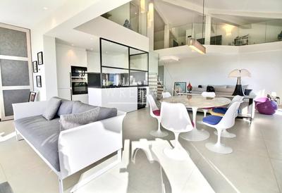 Appartement - 175 m² - 6 pièces