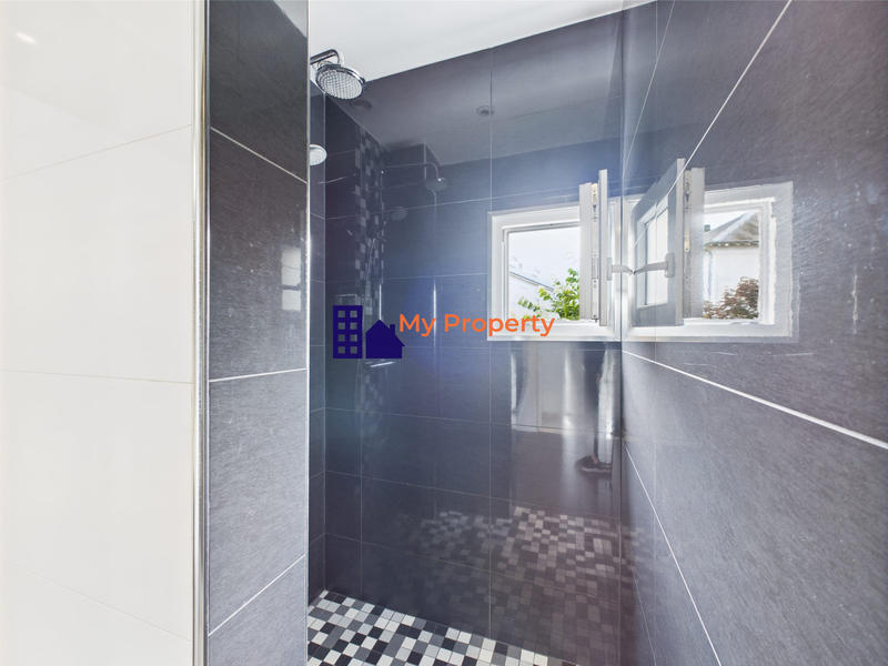 Appartement - 72 m² - 4 pièces