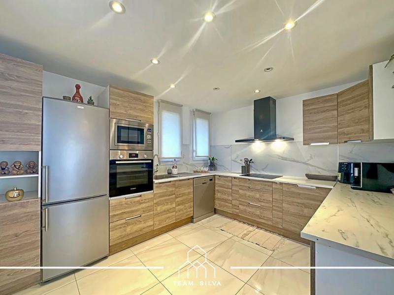 Maison - 120 m² - 5 pièces