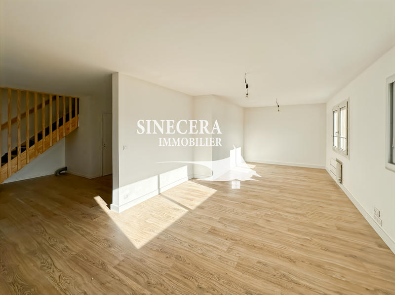 Maison - 140 m² - 5 pièces