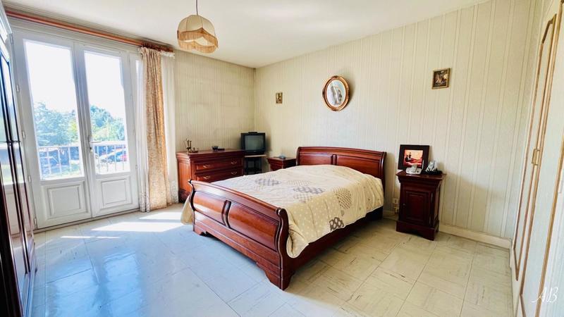 Maison - 135 m² - 4 pièces