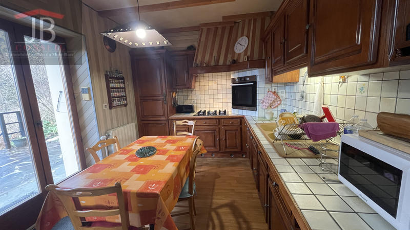 Maison - 176 m² - 6 pièces