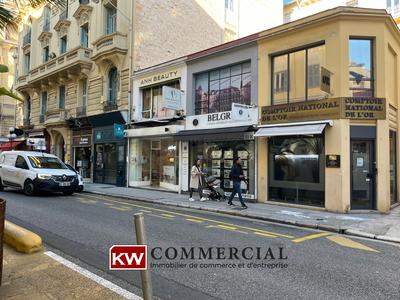 Fonds de commerce - 46 m²