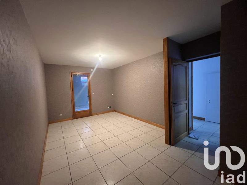 Maison - 121 m² - 5 pièces