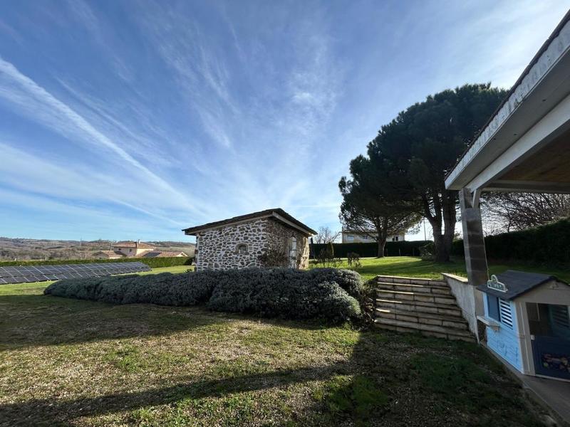 Maison - 105 m² - 4 pièces