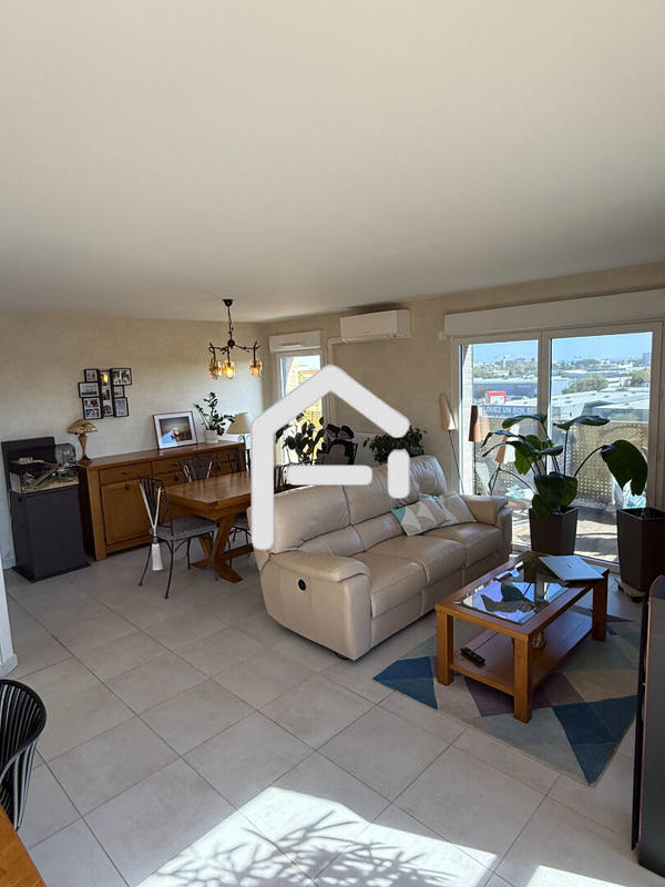 Appartement - 108 m² - 4 pièces