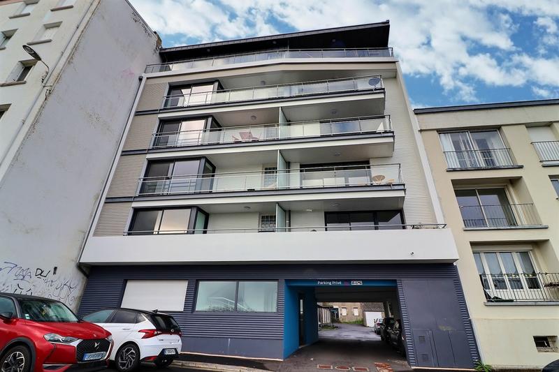 Appartement - 87 m² - 3 pièces