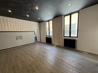 Bureau - 75 m² - 3 pièces