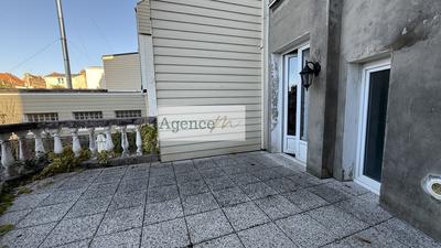 Maison - 192 m² - 11 pièces