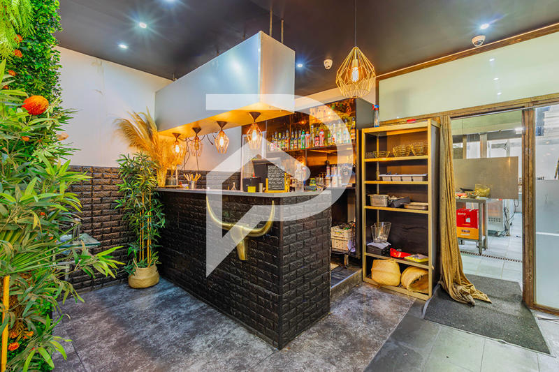 Fonds de commerce - 150 m²