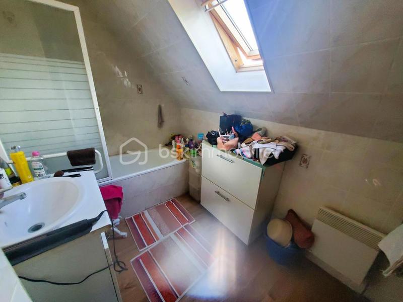 Maison traditionnelle - 130 m² - 6 pièces