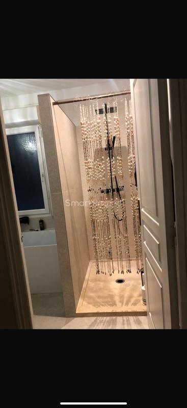 Propriété - 316 m² - 9 pièces