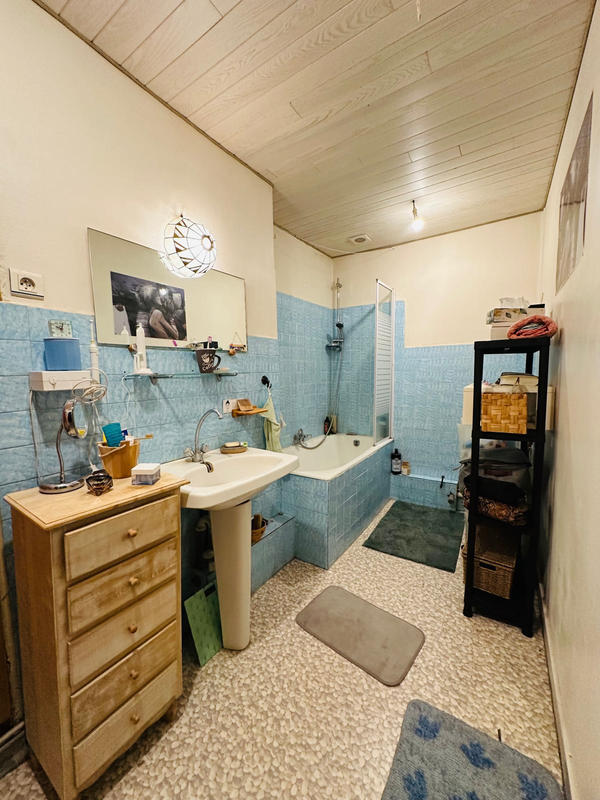 Appartement - 79 m² - 3 pièces