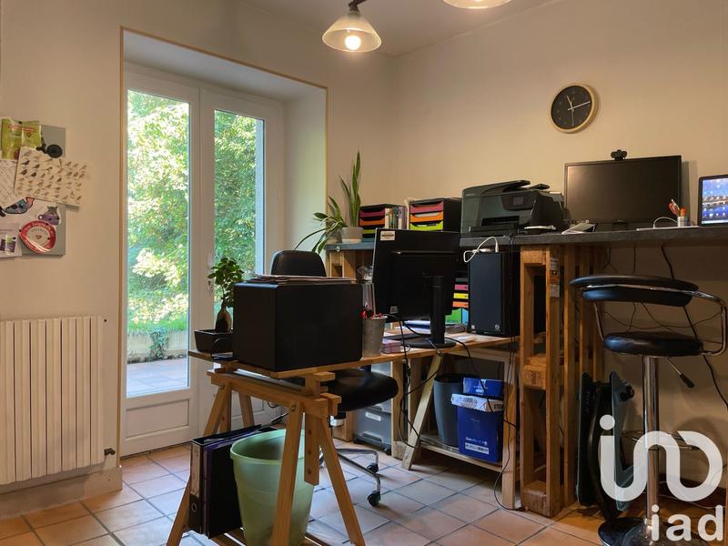 Maison - 230 m² - 7 pièces