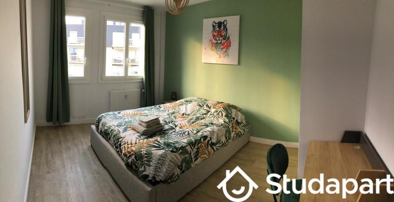 Chambre - 12 m² - 1 pièce