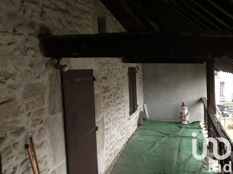 Maison - 242 m² - 7 pièces