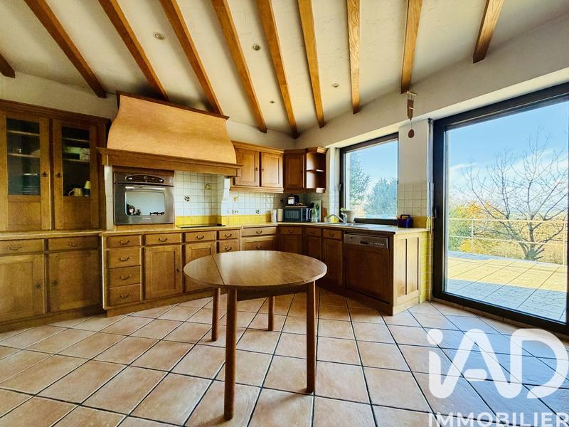Maison - 163 m² - 6 pièces