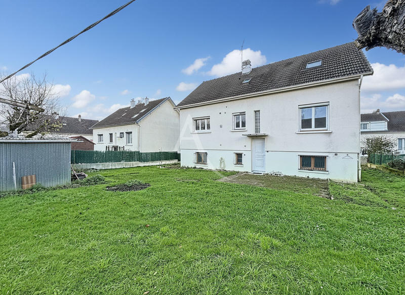 Maison - 150 m² - 8 pièces