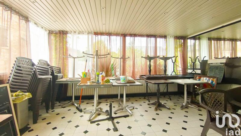 Local commercial - 221 m²