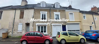 Immeuble - 101 m² - 6 pièces