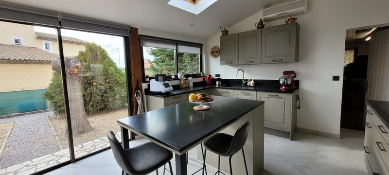 Villa - 170 m² - 6 pièces