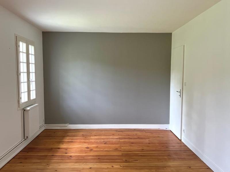 Maison - 263 m² - 9 pièces