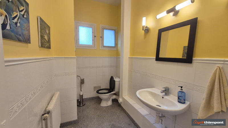 Local d'activités - 54 m²