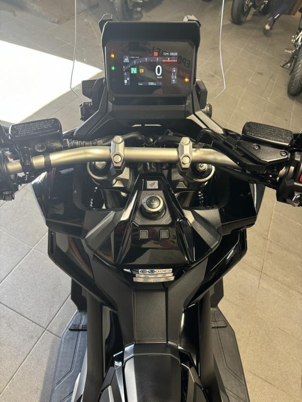 Honda X-Adv 750 - X-Adv750 - Xadv Adv750 - X Adv