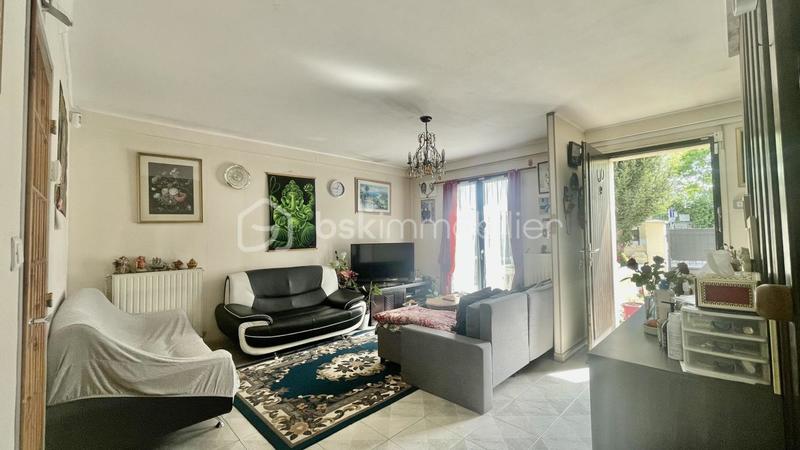 Maison traditionnelle - 97 m² - 5 pièces